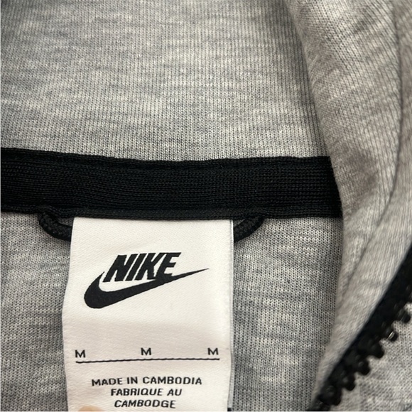 Nike Tech zip up sweater - Picture 11 of 11